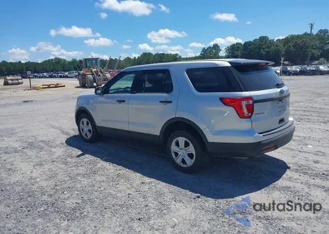 2019 Ford Police Interceptor z USA, uszkodzony, nr VIN 1FM5K8AR8KGA31949